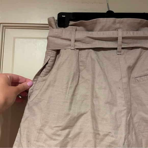 Aritzia Wilfred Shorts - Picture 6 of 10